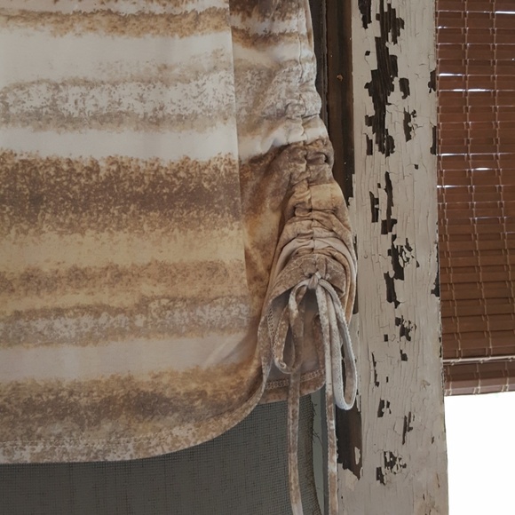 Tee shirt - Picture 3 of 3